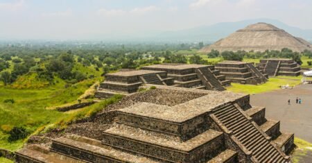 “Discover the Secrets of the Aztec Civilization: Unveiling Ancient Wonders and Lost Treasures”