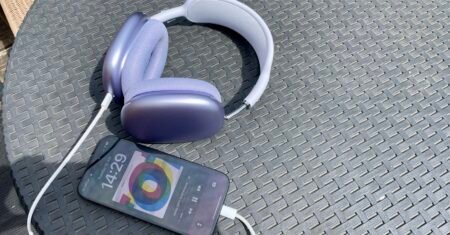 <div>USB-C audio in AirPods Max doesn’t just sound great on paper: for me, Lossless audio quality finally makes them worth it</div>